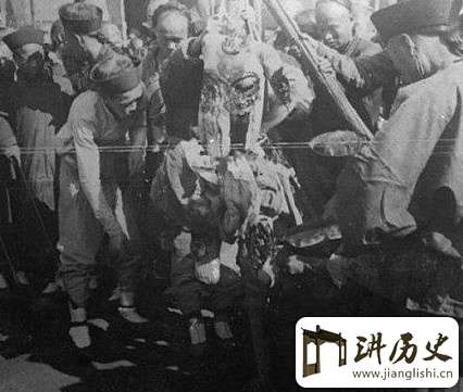 清朝最残酷奇案:皇太极将亲姐姐千刀万剐