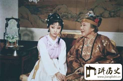 贾母为何如此的疼爱林黛玉?