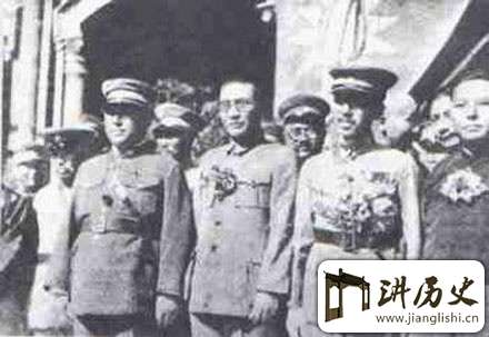 九一八事变前,蒋介石张学良已达成共识不抵抗
