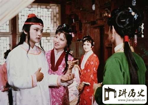 王夫人怎样破坏宝黛爱情的:千方百计拆散宝黛!