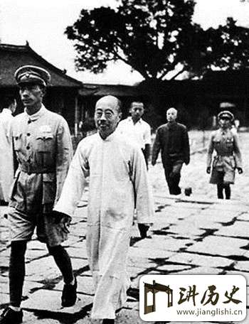 1939年周作人被学生刺杀 子弹命中纽扣只受轻伤