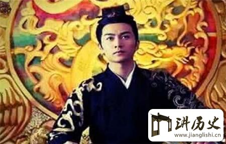 <rb>东</rb><rt>dōng</rt><rb>魏</rb><rt>wèi</rt><rb>权</rb><rt>quán</rt><rb>臣</rb><rt>chén</rt><rb>高</rb><rt>gāo</rt><rb>澄</rb><rt>chéng</rt><rb>为</rb><rt>wéi</rt><rb>什</rb><rt>shí</rt><rb>么</rb><rt>me</rt><rb>烹</rb><rt>pēng</rt><rb>杀</rb><rt>shā</rt><rb>叛</rb><rt>pàn</rt><rb>变</rb><rt>biàn</rt><rb>者</rb><rt>zhě</rt><rb>侯</rb><rt>hóu</rt><rb>景</rb><rt>jǐng</rt><rb>的</rb><rt>de</rt><rb>儿</rb><rt>ér</rt><rb>子</rb><rt>zǐ</rt>