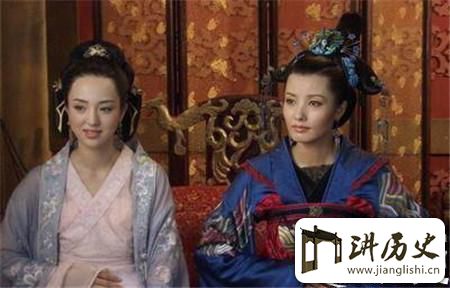<rb>真</rb><rt>zhēn</rt><rb>爱</rb><rt>ài</rt>!<rb>宋</rb><rt>sòng</rt><rb>真</rb><rt>zhēn</rt><rb>宗</rb><rt>zōng</rt><rb>爱</rb><rt>ài</rt><rb>上</rb><rt>shàng</rt><rb>名</rb><rt>míng</rt><rb>戏</rb><rt>xì</rt><rb>子</rb><rt>zǐ</rt><rb>刘</rb><rt>liú</rt><rb>娥</rb><rt>é</rt><rb>立</rb><rt>lì</rt><rb>其</rb><rt>qí</rt><rb>为</rb><rt>wéi</rt><rb>后</rb><rt>hòu</rt><rb>痴</rb><rt>chī</rt><rb>爱</rb><rt>ài</rt><rb>一</rb><rt>yī</rt><rb>生</rb><rt>shēng</rt>