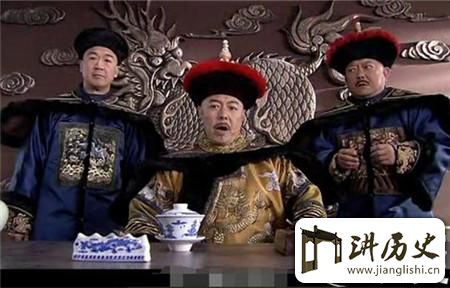 <rb>纪</rb><rt>jì</rt><rb>晓</rb><rt>xiǎo</rt><rb>岚</rb><rt>lán</rt><rb>喊</rb><rt>hǎn</rt><rb>乾</rb><rt>qián</rt><rb>隆</rb><rt>lóng</rt>&</ruby><ruby>ldquo</ruby><ruby><rb>老</rb><rt>lǎo</rt><rb>头</rb><rt>tóu</rt><rb>子</rb><rt>zǐ</rt>&</ruby><ruby>rdquo</ruby><ruby><rb>为</rb><rt>wéi</rt><rb>什</rb><rt>shí</rt><rb>么</rb><rt>me</rt><rb>逗</rb><rt>dòu</rt><rb>得</rb><rt>dé</rt><rb>皇</rb><rt>huáng</rt><rb>帝</rb><rt>dì</rt><rb>开</rb><rt>kāi</rt><rb>心</rb><rt>xīn</rt><rb>大</rb><rt>dà</rt><rb>笑</rb><rt>xiào</rt>