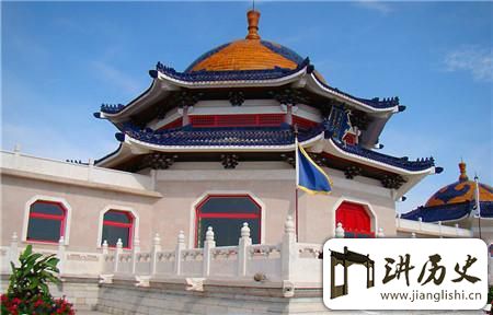 <rb>成</rb><rt>chéng</rt><rb>吉</rb><rt>jí</rt><rb>思</rb><rt>sī</rt><rb>汗</rb><rt>hàn</rt><rb>的</rb><rt>de</rt><rb>陵</rb><rt>líng</rt><rb>墓</rb><rt>mù</rt><rb>原</rb><rt>yuán</rt><rb>来</rb><rt>lái</rt><rb>在</rb><rt>zài</rt><rb>这</rb><rt>zhè</rt><rb>个</rb><rt>gè</rt><rb>地</rb><rt>dì</rt><rb>方</rb><rt>fāng</rt>?<rb>谁</rb><rt>shuí</rt><rb>也</rb><rt>yě</rt><rb>没</rb><rt>méi</rt><rb>有</rb><rt>yǒu</rt><rb>想</rb><rt>xiǎng</rt><rb>到</rb><rt>dào</rt>