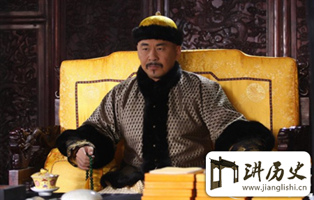 <rb>雍</rb><rt>yōng</rt><rb>正</rb><rt>zhèng</rt><rb>帝</rb><rt>dì</rt><rb>夺</rb><rt>duó</rt><rb>头</rb><rt>tóu</rt><rb>而</rb><rt>ér</rt><rb>走</rb><rt>zǒu</rt><rb>铸</rb><rt>zhù</rt><rb>金</rb><rt>jīn</rt><rb>头</rb><rt>tóu</rt><rb>下</rb><rt>xià</rt><rb>葬</rb><rt>zàng</rt><rb>的</rb><rt>de</rt><rb>八</rb><rt>bā</rt><rb>个</rb><rt>gè</rt><rb>未</rb><rt>wèi</rt><rb>解</rb><rt>jiě</rt><rb>之</rb><rt>zhī</rt><rb>谜</rb><rt>mí</rt>?