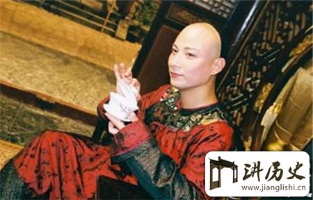 <rb>古</rb><rt>gǔ</rt><rb>代</rb><rt>dài</rt><rb>太</rb><rt>tài</rt><rb>监</rb><rt>jiān</rt><rb>晚</rb><rt>wǎn</rt><rb>年</rb><rt>nián</rt><rb>必</rb><rt>bì</rt><rb>做</rb><rt>zuò</rt><rb>的</rb><rt>de</rt><rb>一</rb><rt>yī</rt><rb>件</rb><rt>jiàn</rt><rb>事</rb><rt>shì</rt><rb>做</rb><rt>zuò</rt><rb>完</rb><rt>wán</rt><rb>了</rb><rt>le</rt><rb>才</rb><rt>cái</rt><rb>能</rb><rt>néng</rt><rb>安</rb><rt>ān</rt><rb>心</rb><rt>xīn</rt><rb>退</rb><rt>tuì</rt><rb>休</rb><rt>xiū</rt>
